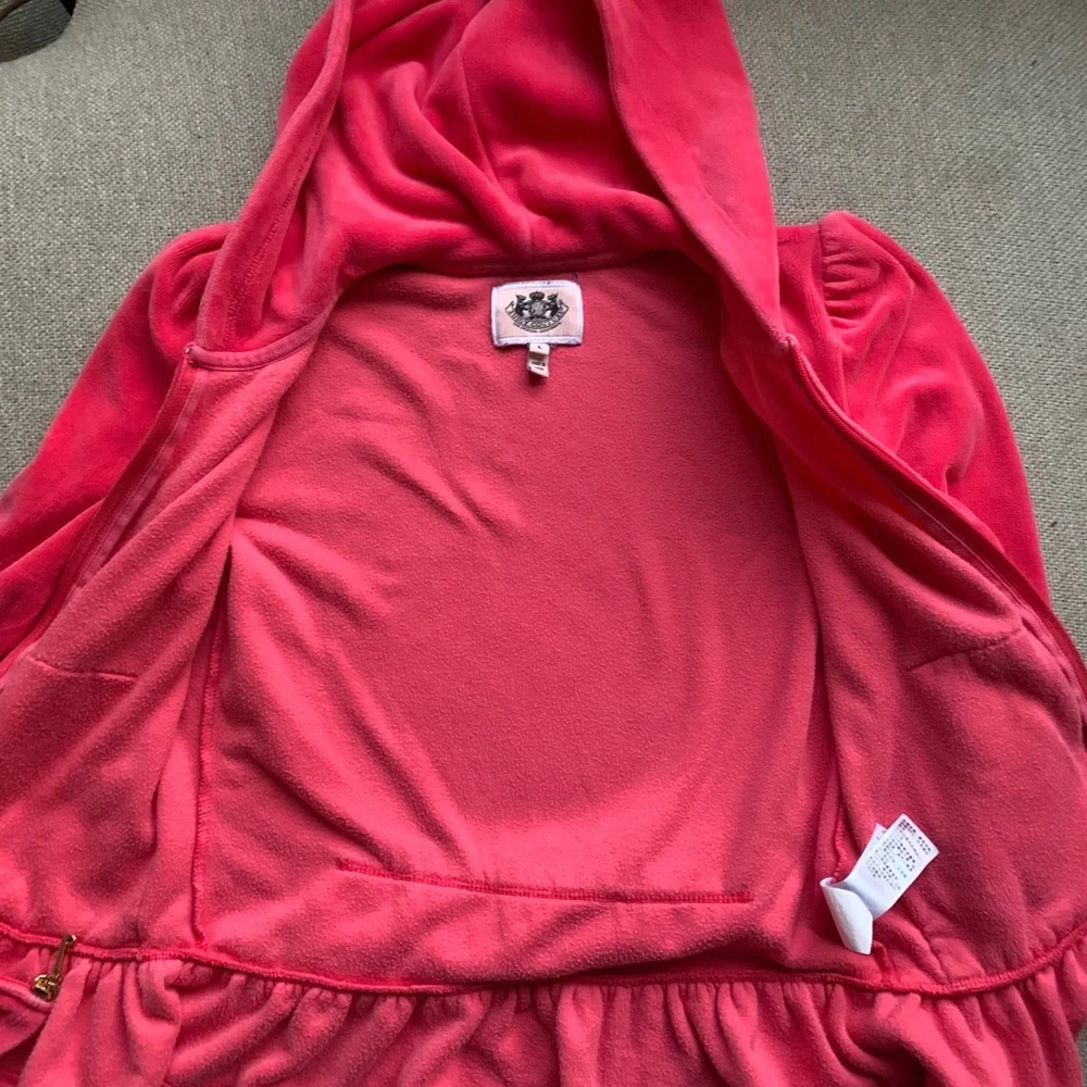 Y2K Barbiecore Juicy Couture Velour Hoodie with Ruffle Back Girls L - Picture 3 of 5